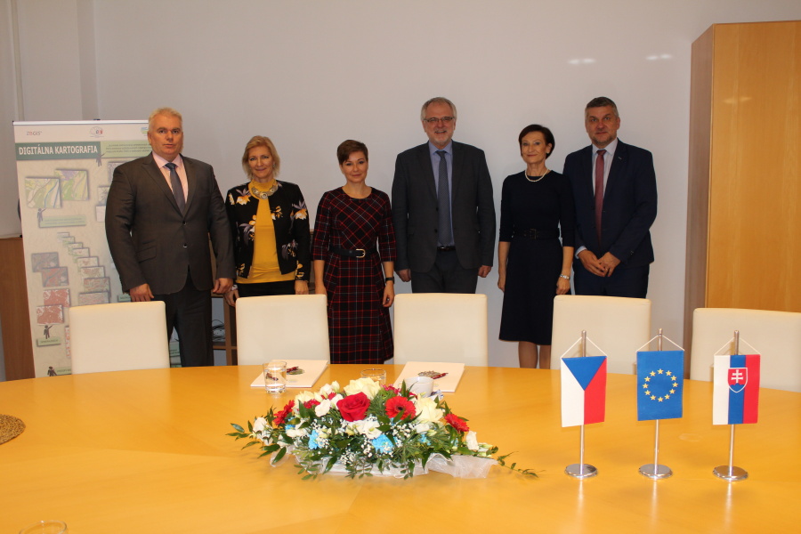 Stretnutie najvyšších predstaviteľov ÚGKK SR a ČÚZK